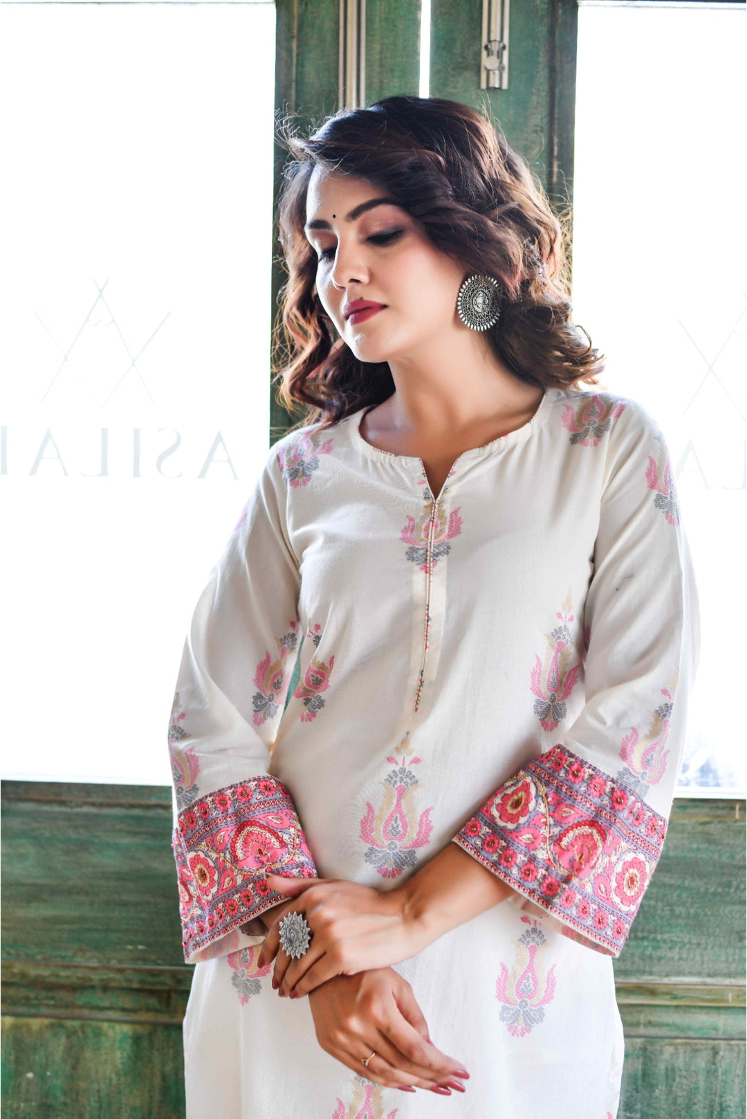 Anastay Traditional Motif Printed with gold & antique highlights Kurta Set